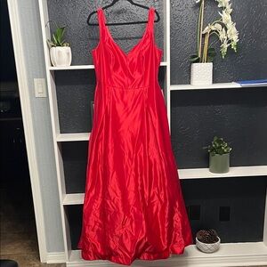Women's Red Satin V-Neck Evening Dress